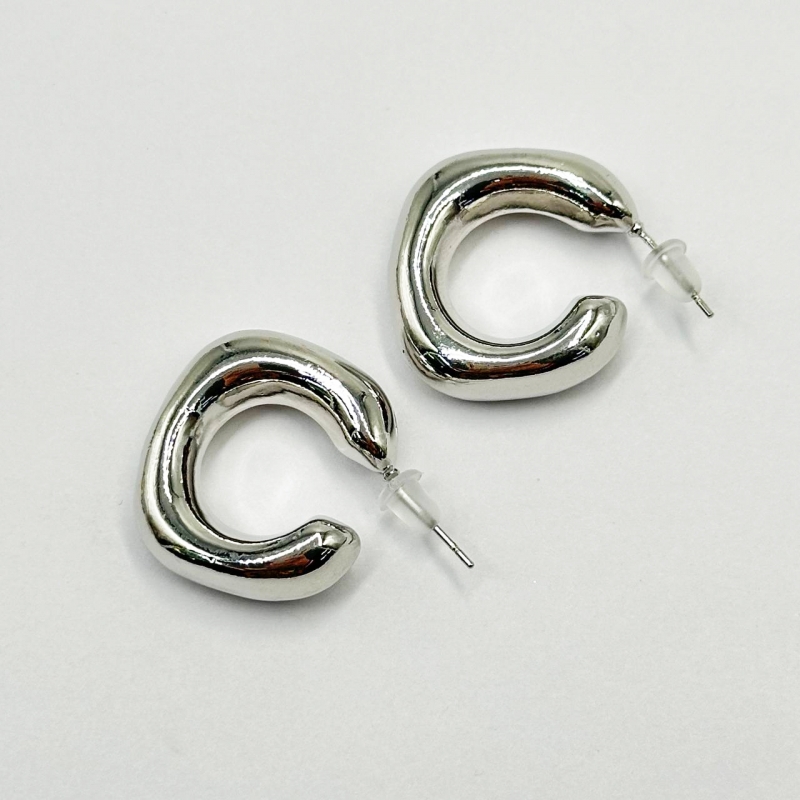 Готовые серьги размер 24,4*22,6*6,8мм цвет серебро