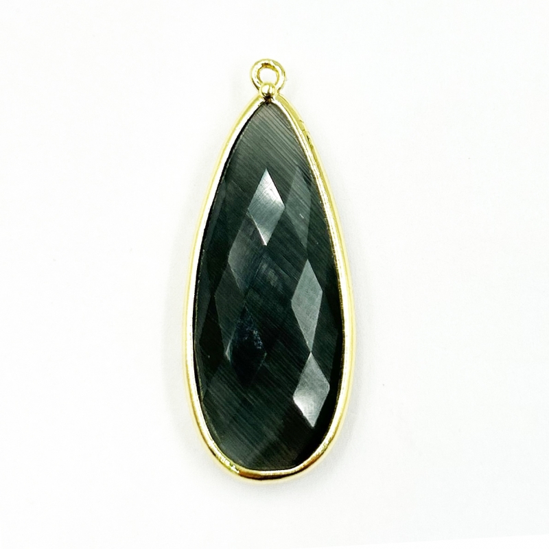 Кулон с черным агатом размер 15*37мм цвет золото