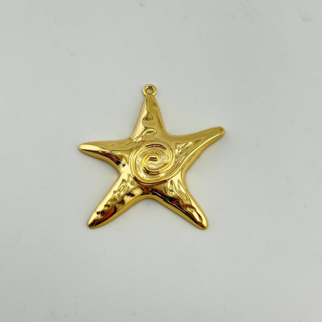 Подвеска Звезда размер 44*48мм цвет золото